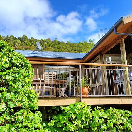Riverstone Retreat Karamea Cameră foto